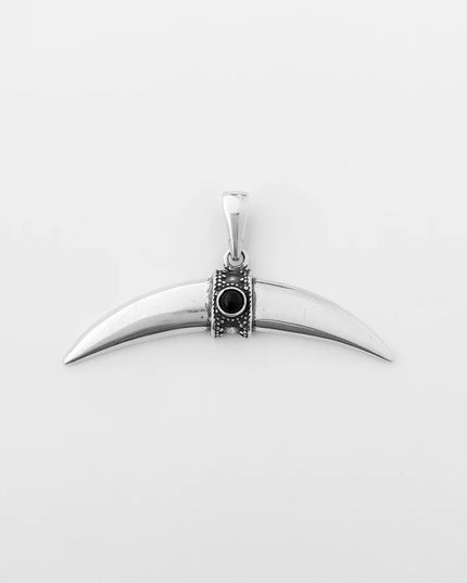 PINGENTE DENTE DE SABRE- ÔNIX